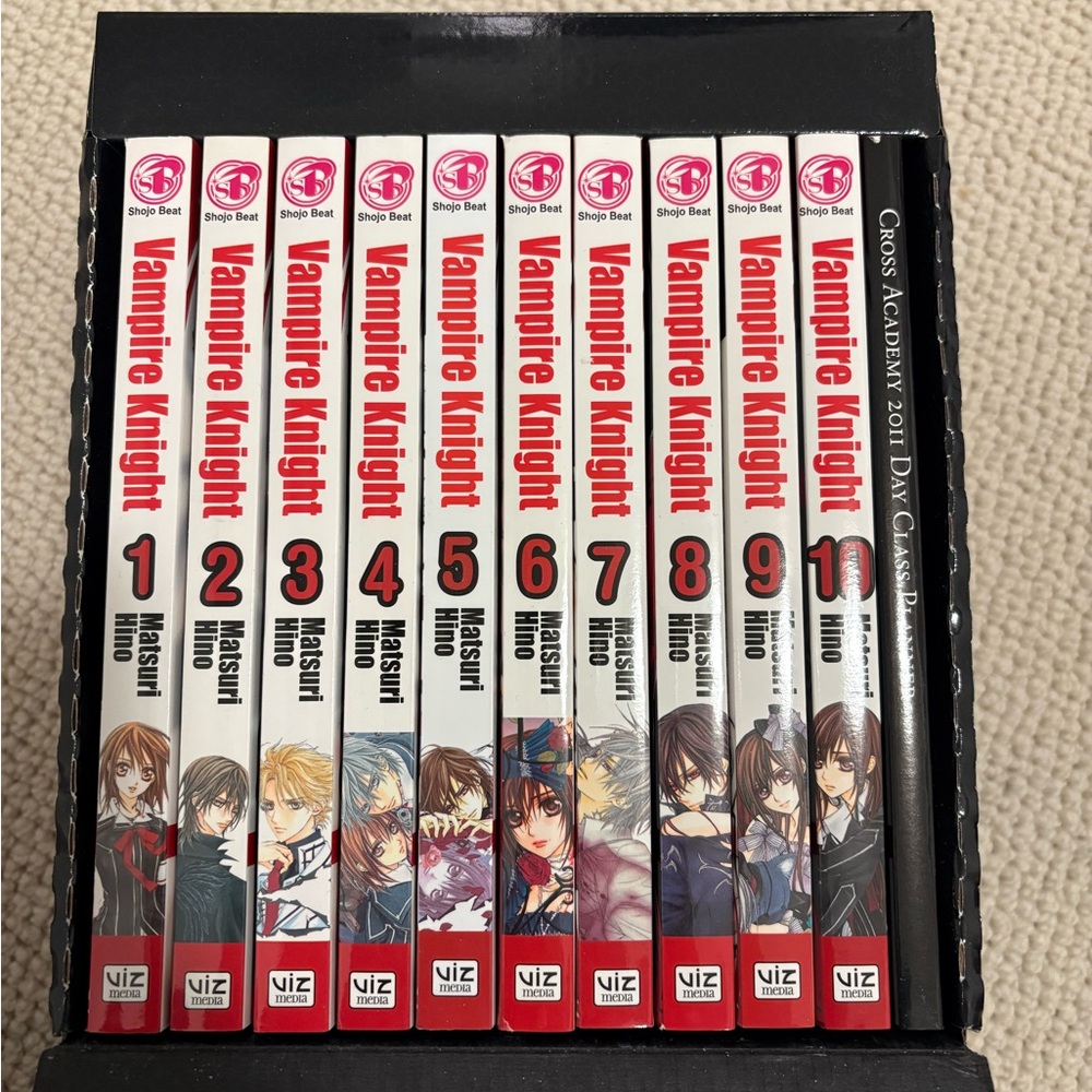 Vampire Knight Manga Set Volumes 1-10